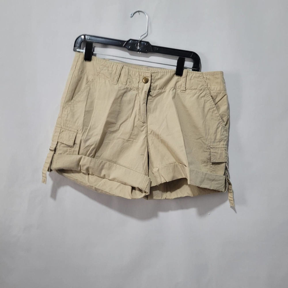 Ladies Khaki Tommy Hilfiger utility shorts Size 10